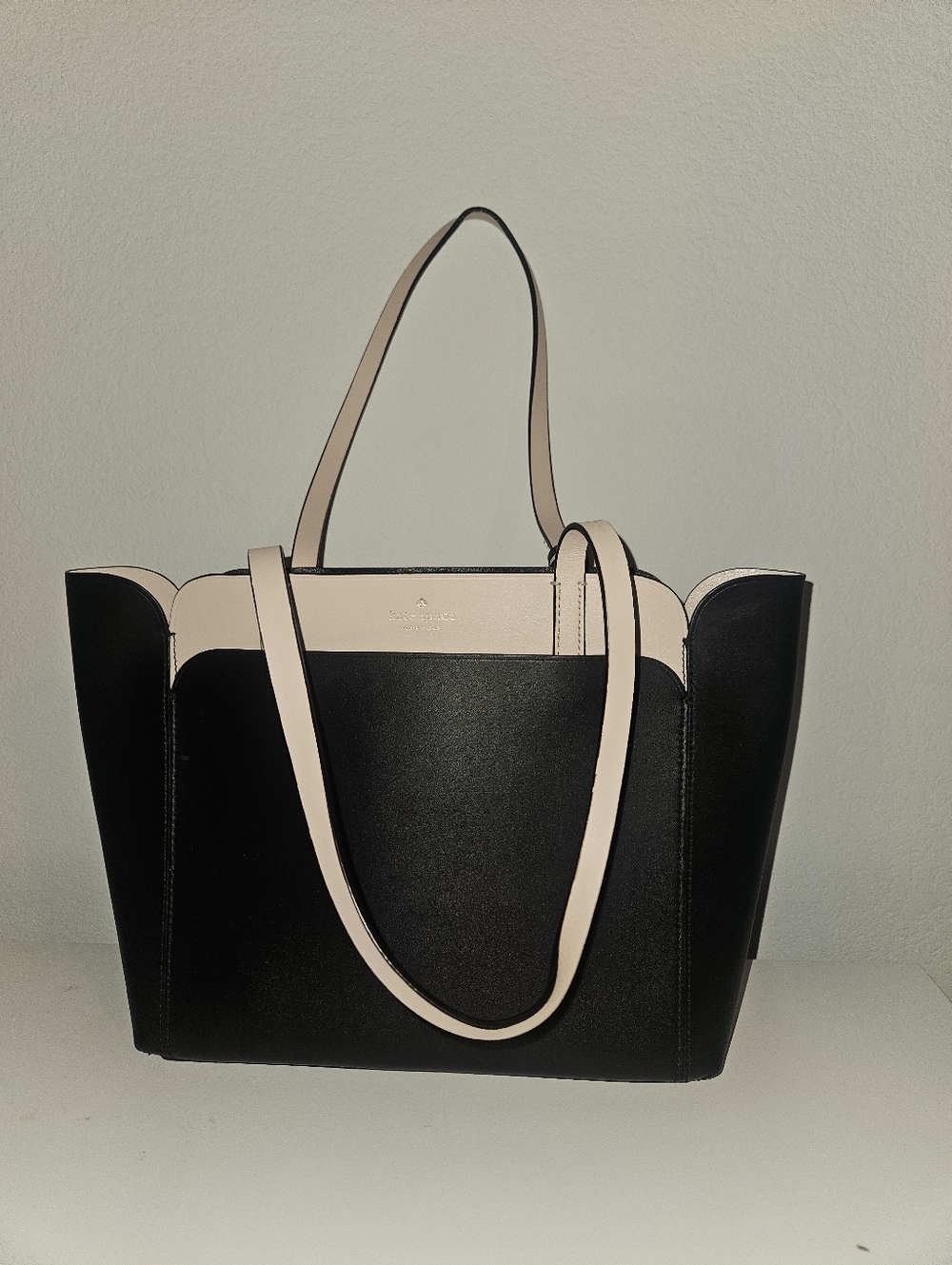 LIKE NEW!  ♠️ KATE SPADE Magnolia Street Black & Pink Double Pocket Tote Bag!! - Picture 2 of 7